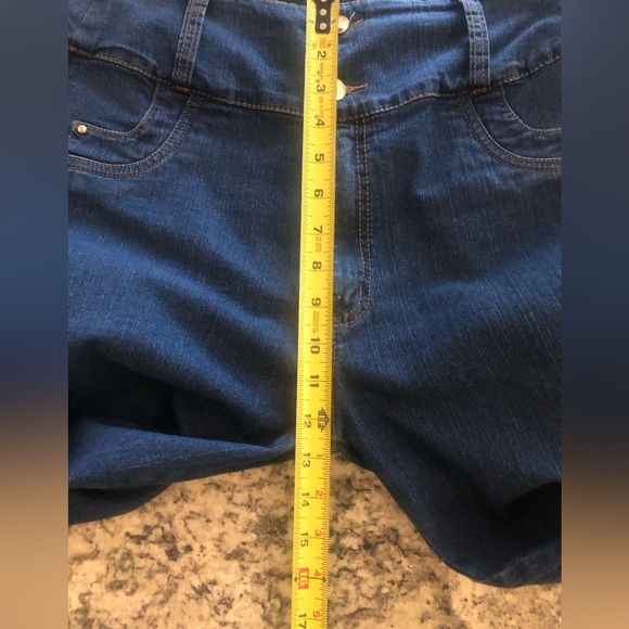Y2K Curvify Size 15 Brazilian Butt-Lift Dark Wash Denim Cropped Jeans Capris - Picture 10 of 16